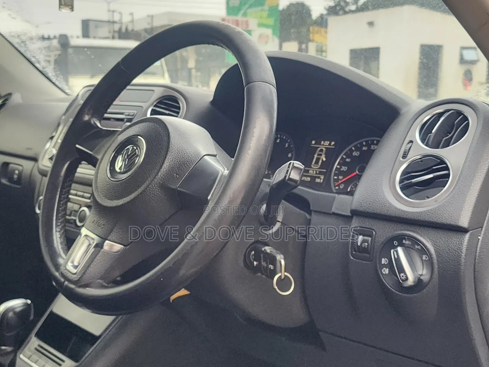 Volkswagen Tiguan S 4Motion 2010 White
