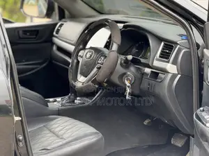 Toyota Kluger 2014 Black