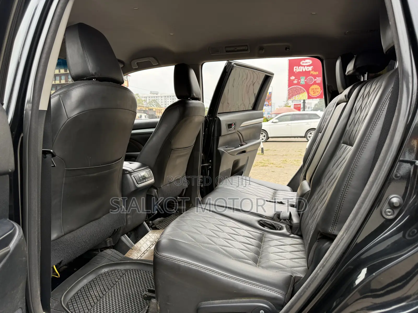 Toyota Kluger 2014 Black
