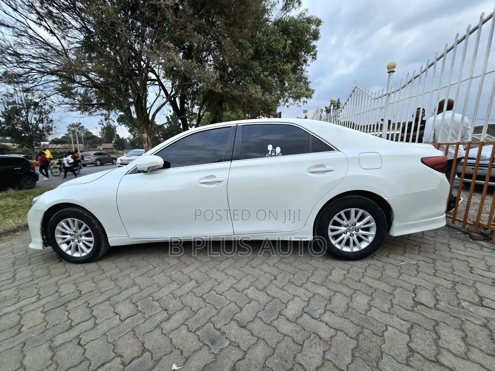 Toyota Mark X 2012 White