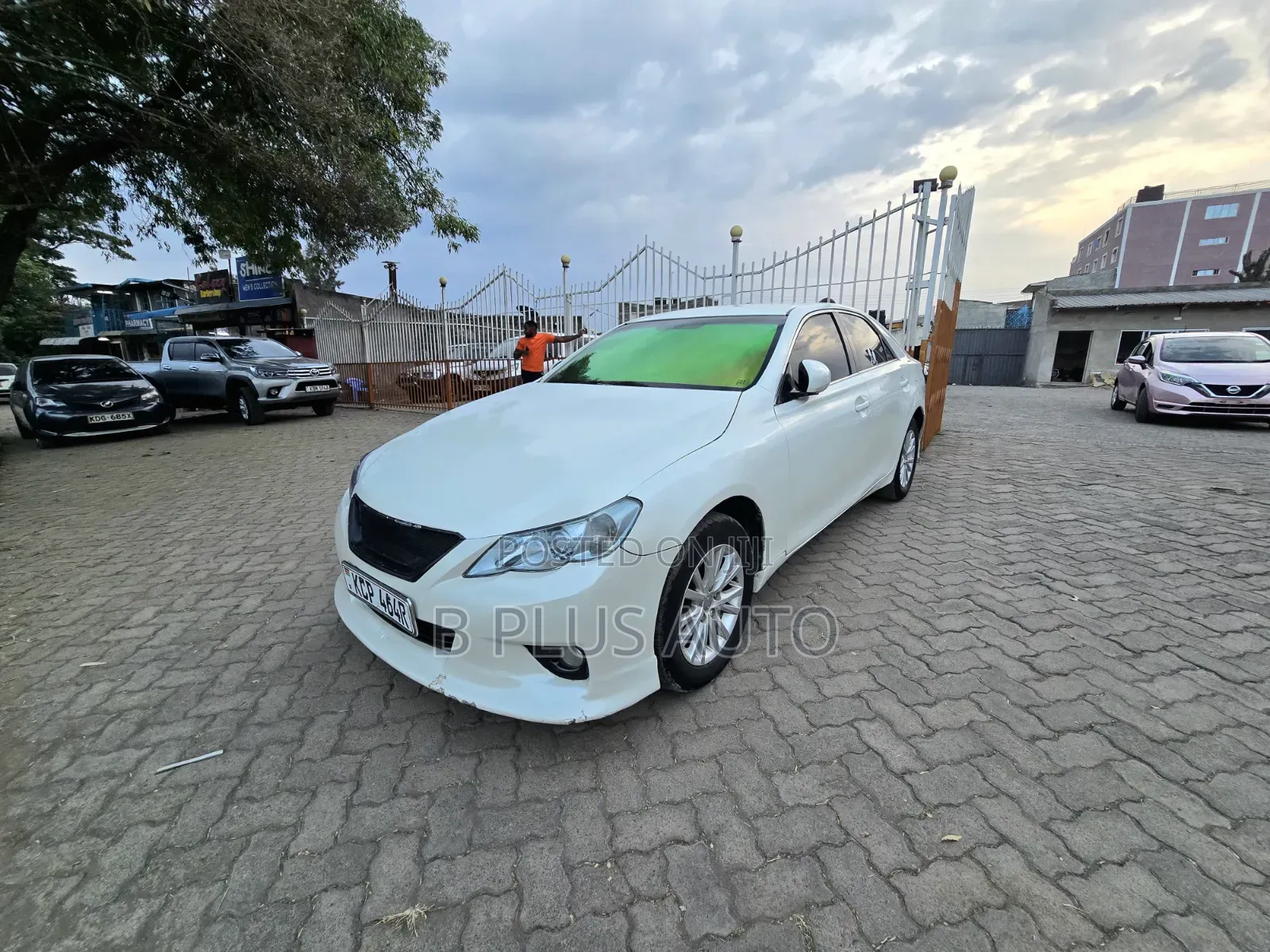 Toyota Mark X 2012 White