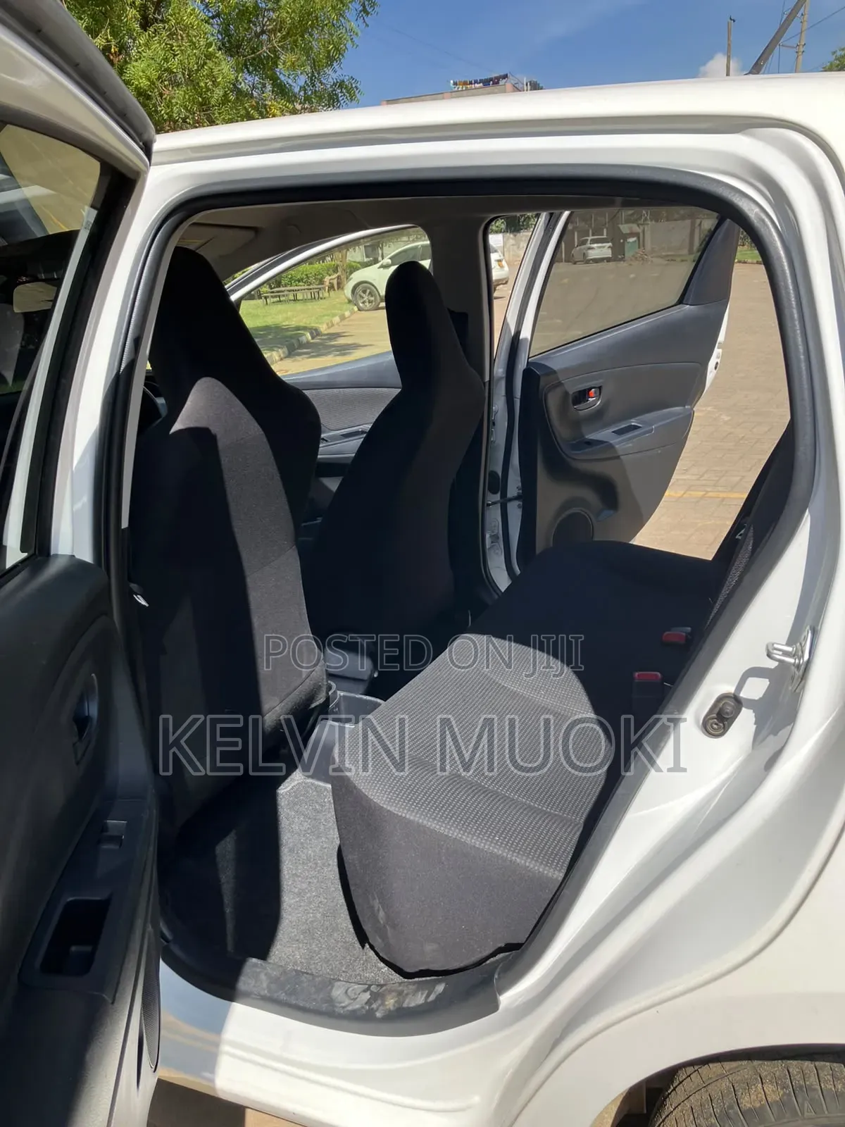 Toyota Vitz 2017 White
