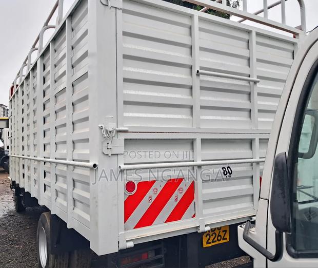 Mitsubishi Canter Fe85 High Sided - thumbnail 5