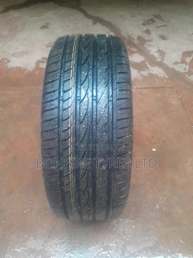 225/40r17 Double King