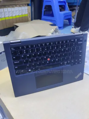 Laptop Lenovo ThinkPad x13 Yoga 32GB Intel Core i7 SSD 256GB