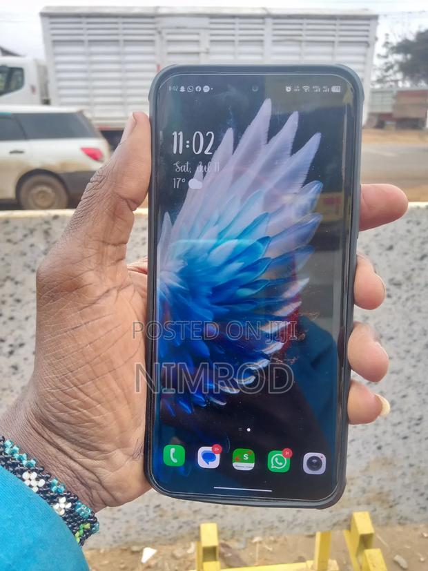 Tecno Spark 40 Pro+ 256 GB Silver - thumbnail 4