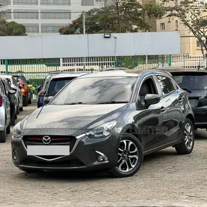 Mazda Demio 2018 Gray