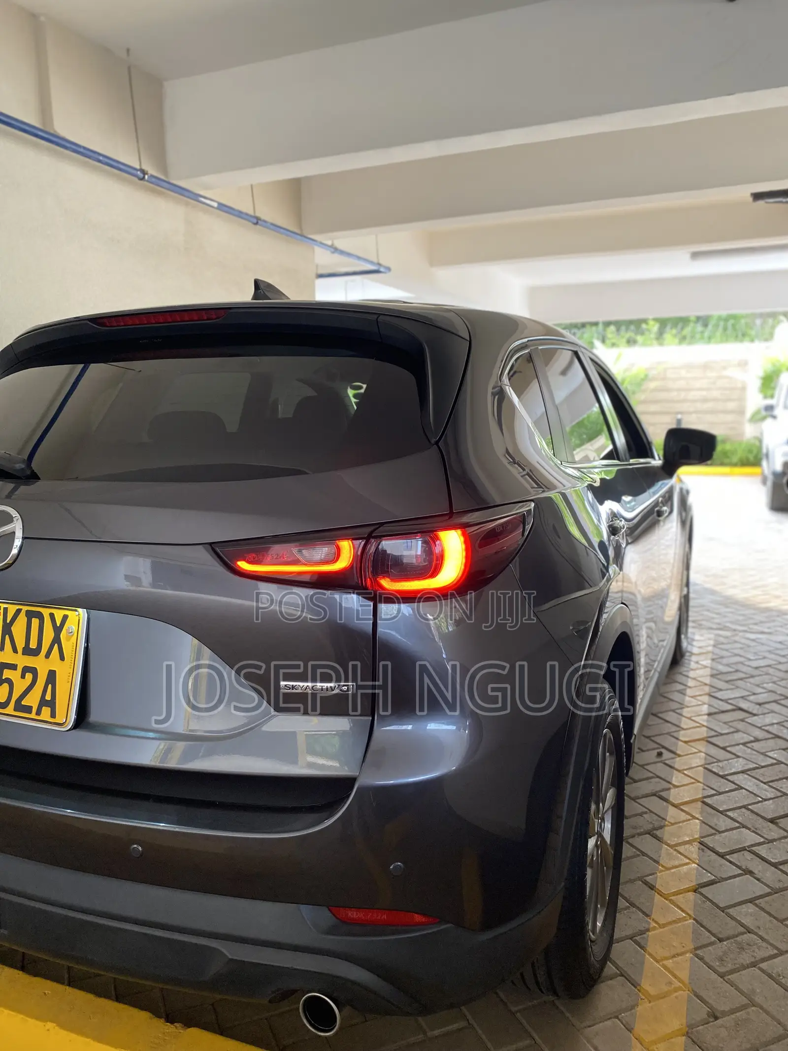 Mazda CX-5 2022 Gray