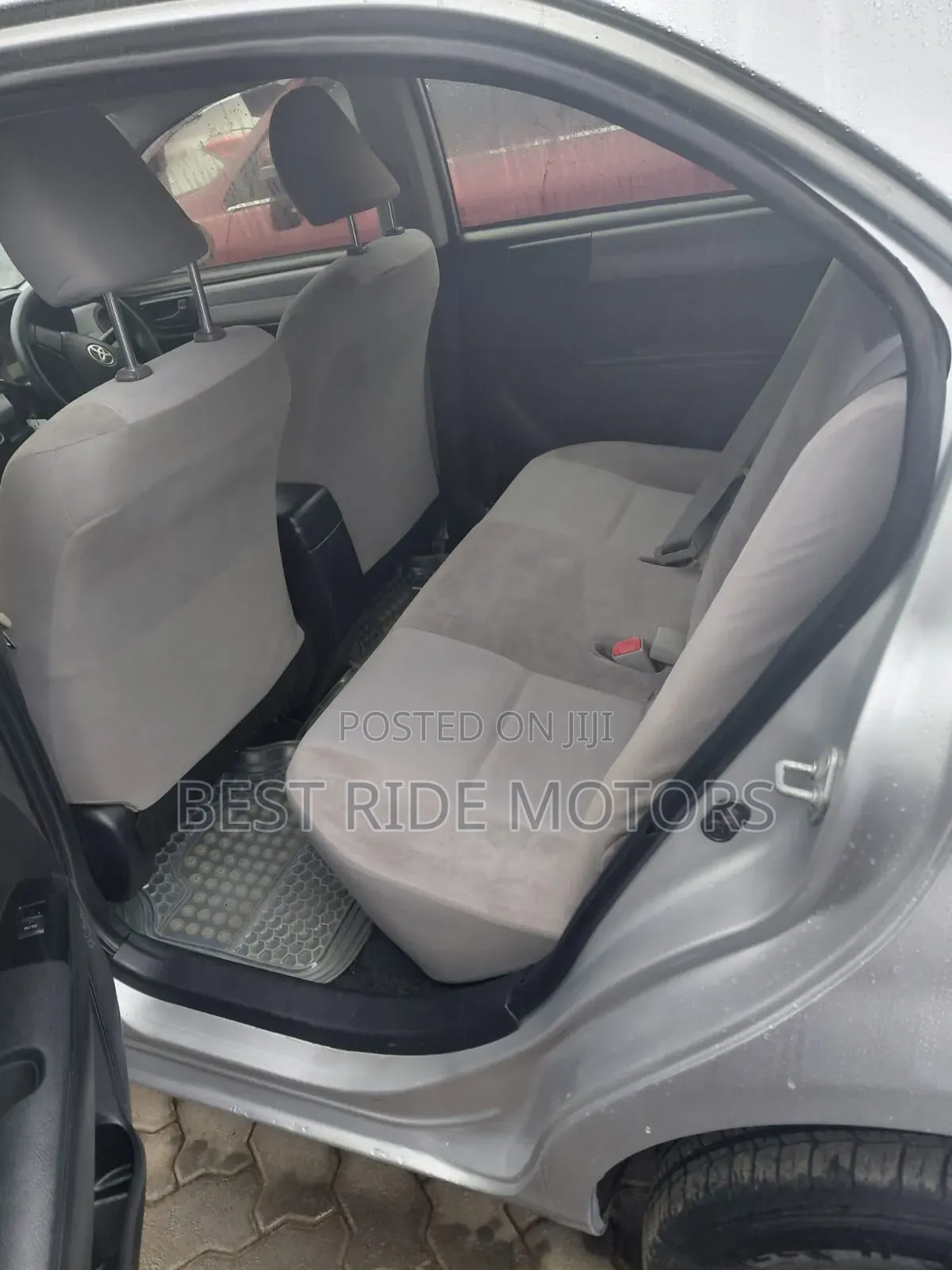 Toyota Axio 2015 Silver