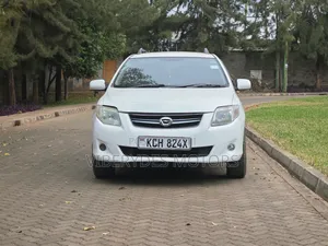 Toyota Corolla Fielder 2009 White