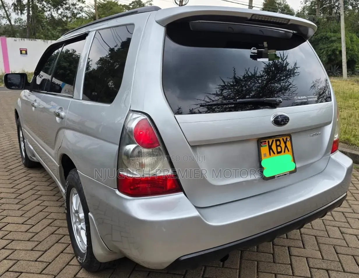 Subaru Forester 2007 Silver