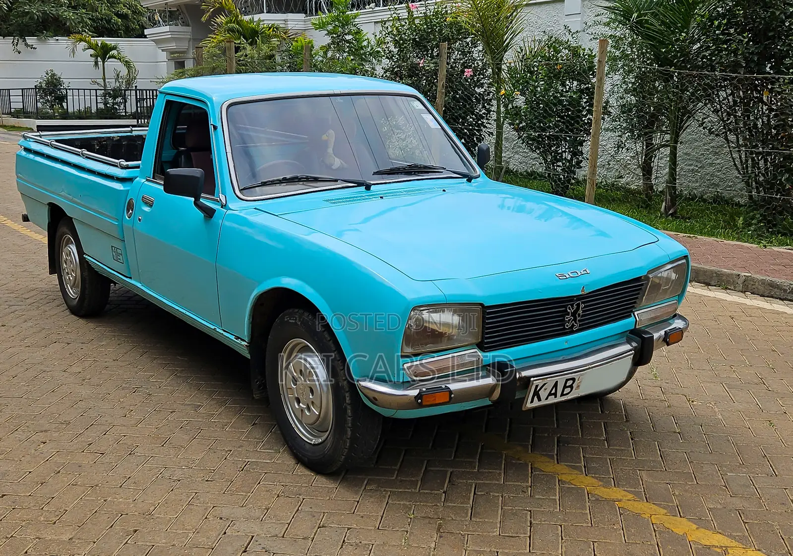 Peugeot 504 1990 Blue