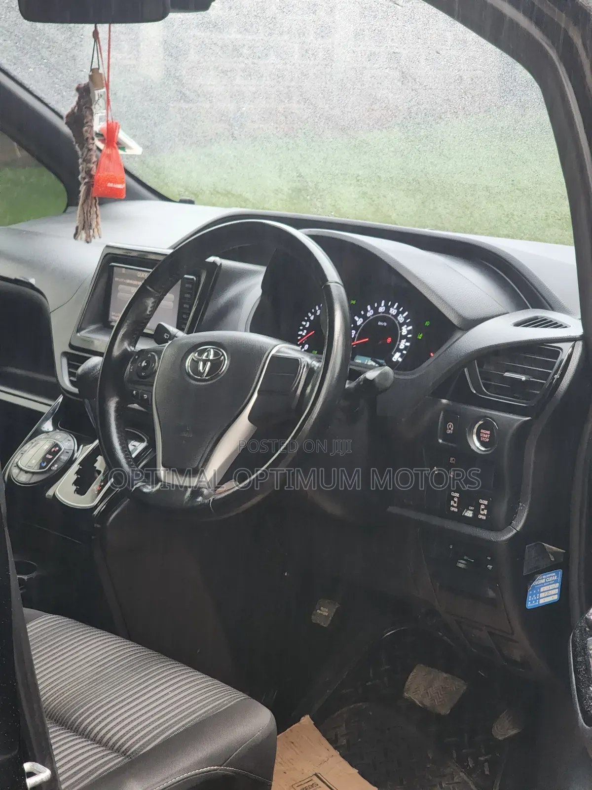 Toyota Voxy 2017 Black