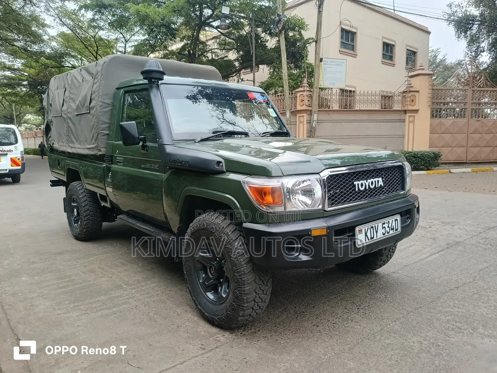 Toyota Land Cruiser 2017 Green