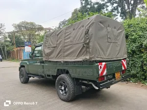 Toyota Land Cruiser 2017 Green