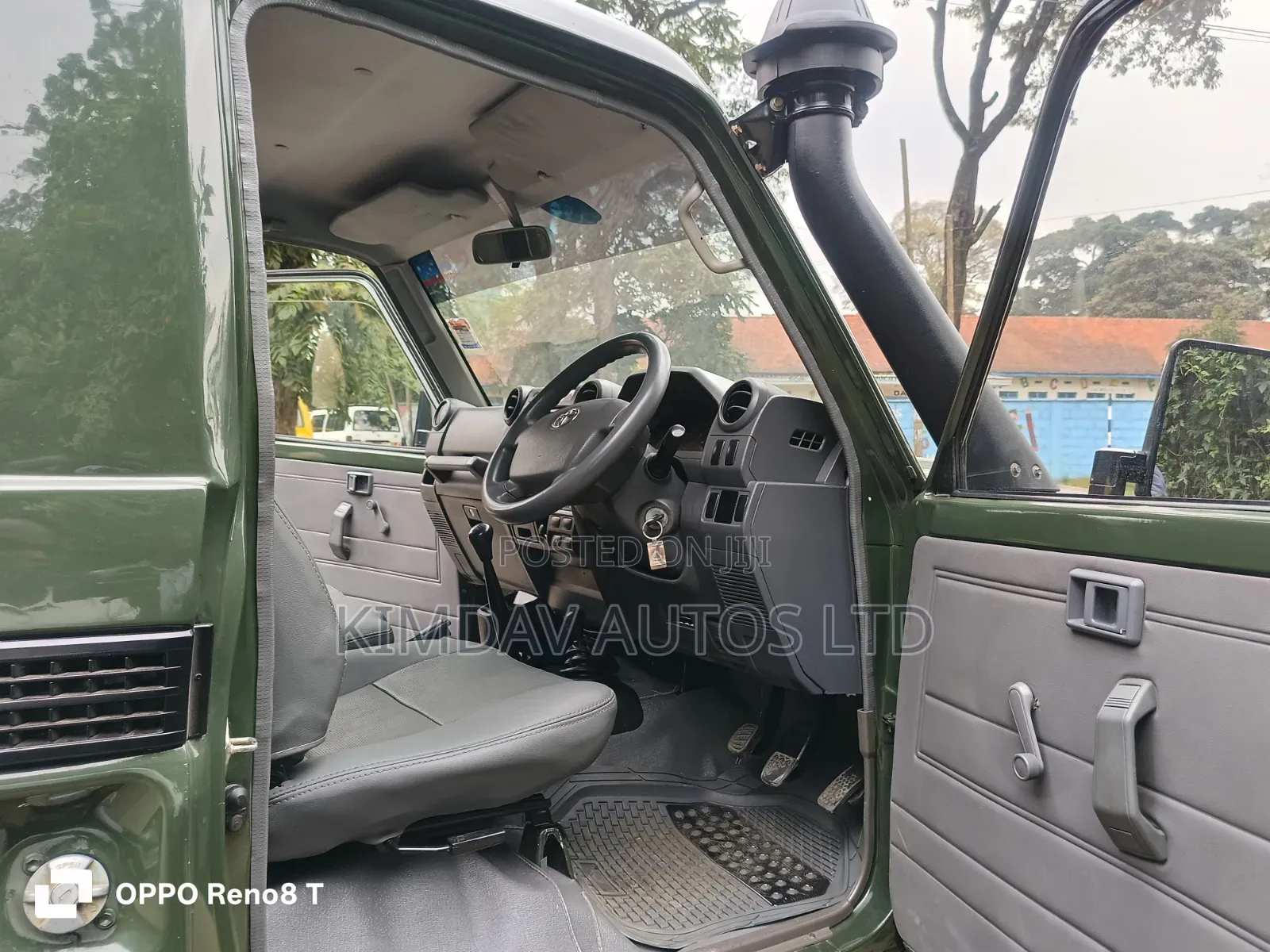 Toyota Land Cruiser 2017 Green