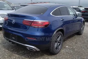 Mercedes-Benz GLC-Class 2020 Blue
