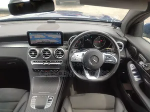 Mercedes-Benz GLC-Class 2020 Blue