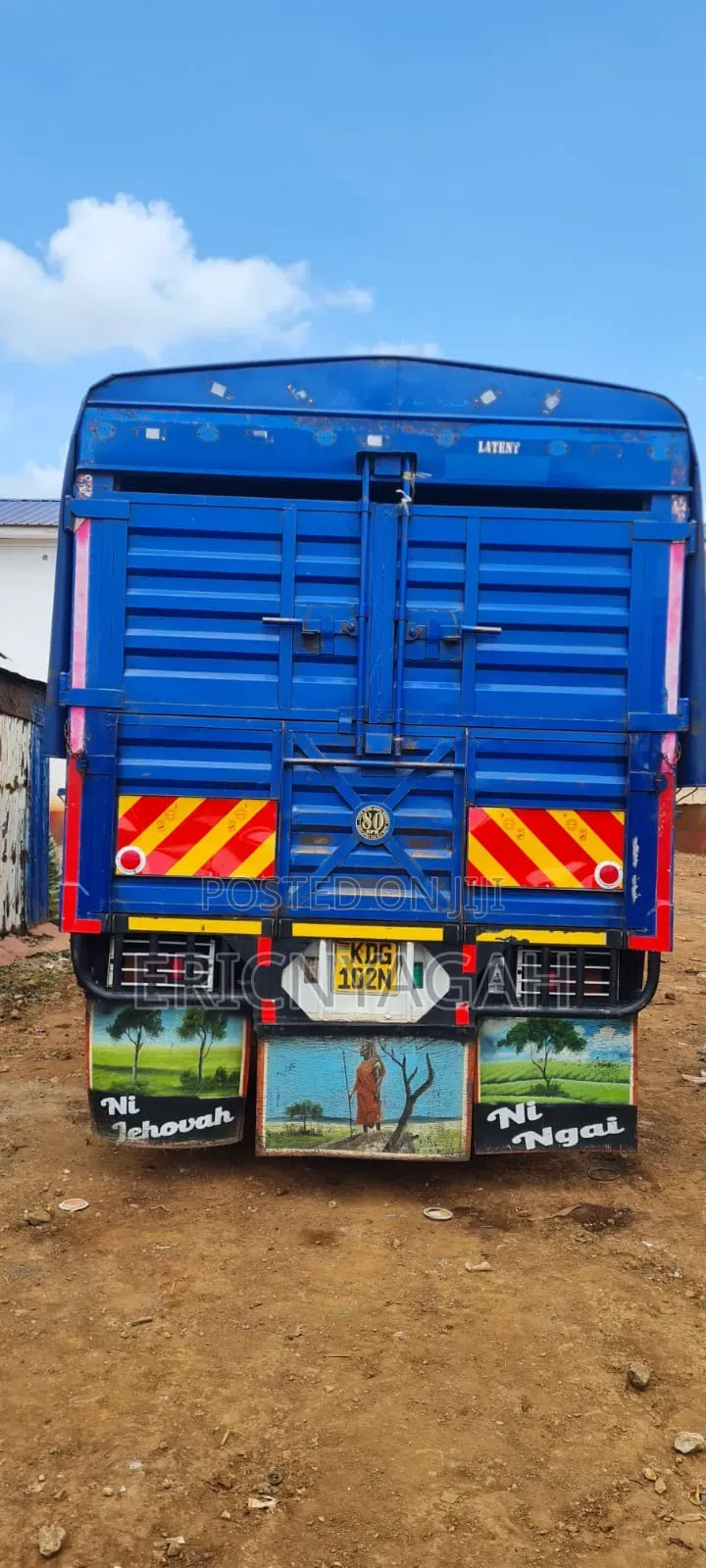 Isuzu NQR Lorry 2021 White