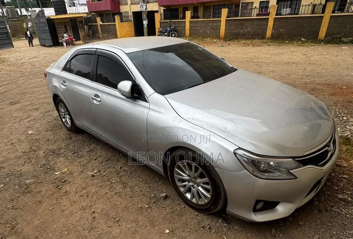 Toyota Mark X 2.5 RWD 2015 Silver