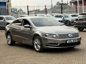 Volkswagen Passat 2014 Gray