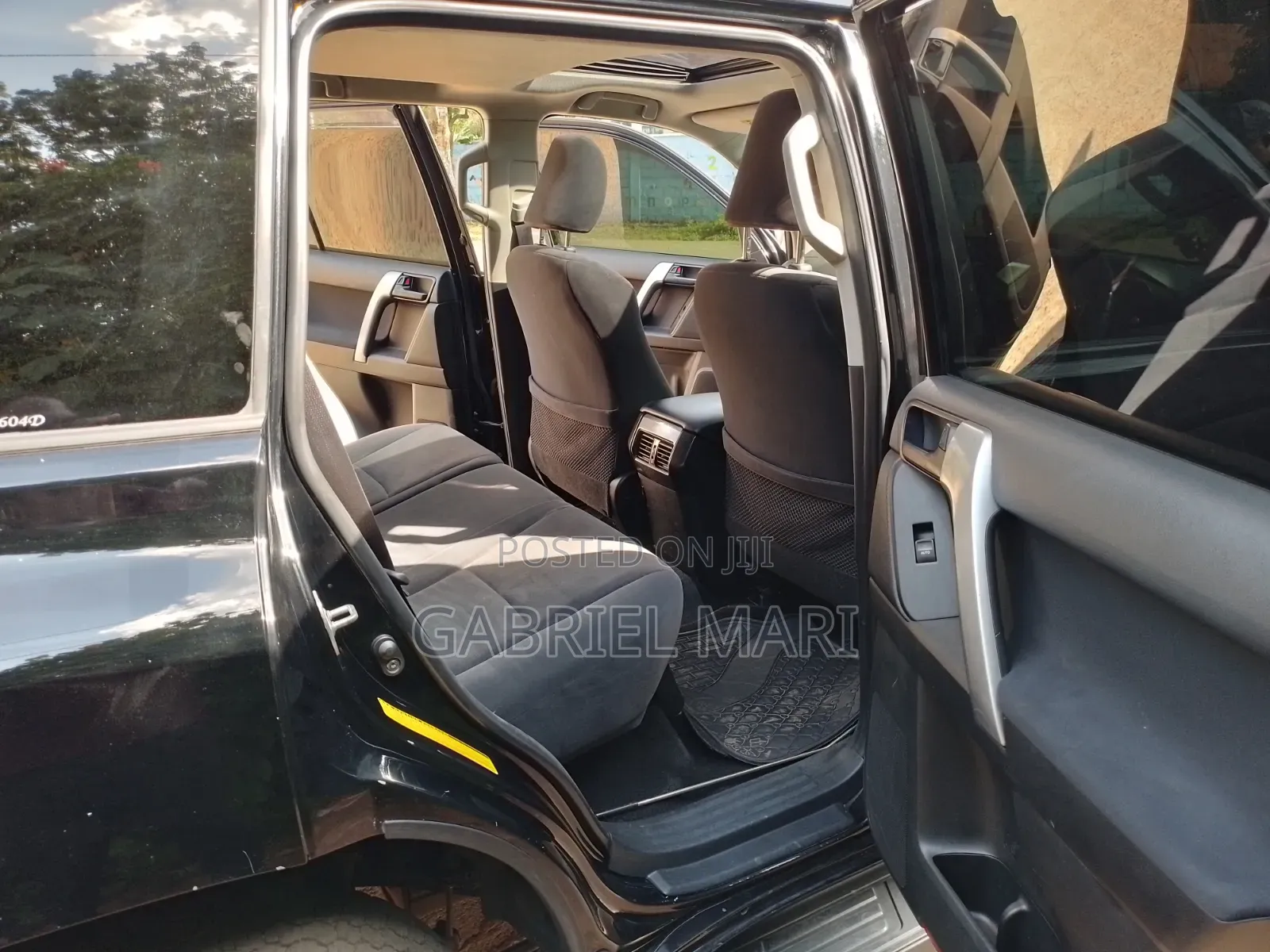 Toyota Land Cruiser Prado 2016 Black