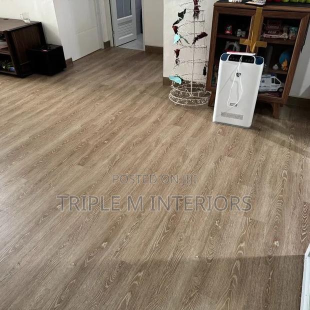 5mm Rigid Core SPC Flooring/Anti-Scratch Durable