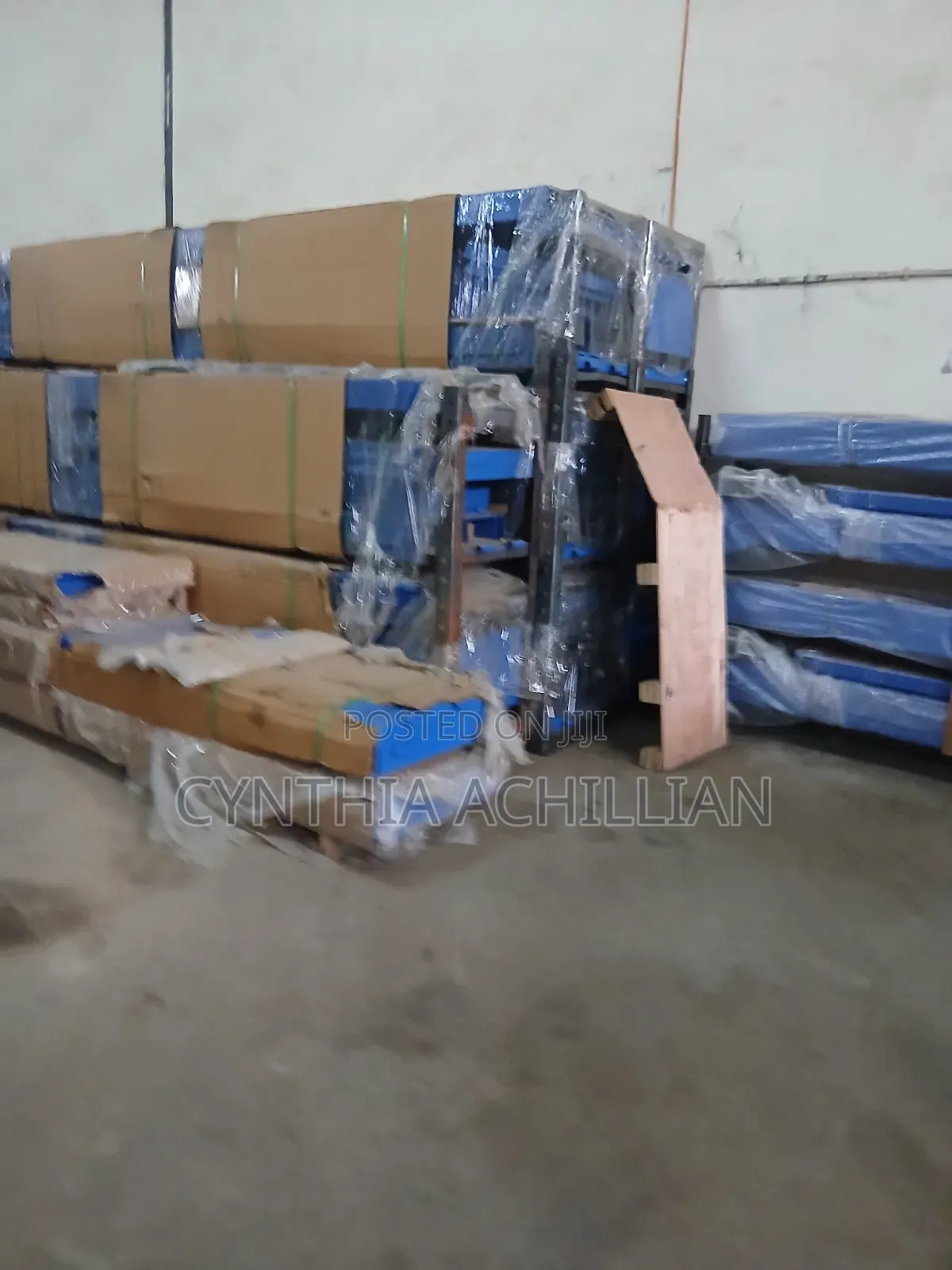 Four Post Lift Heavy Duty 4.5t