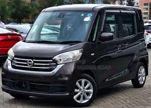 Nissan Dayz Roox 2019 Brown