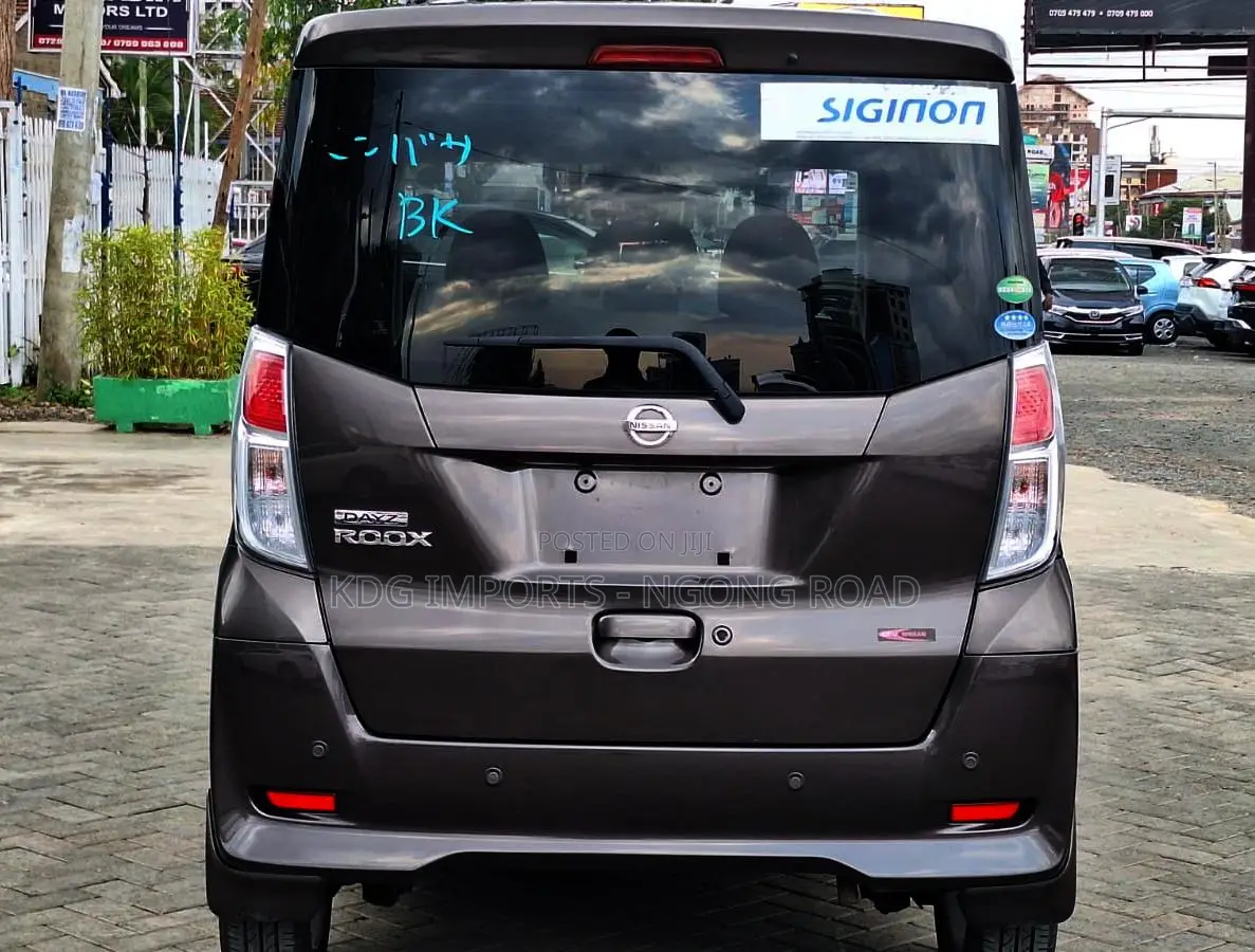 Nissan Dayz Roox 2019 Brown