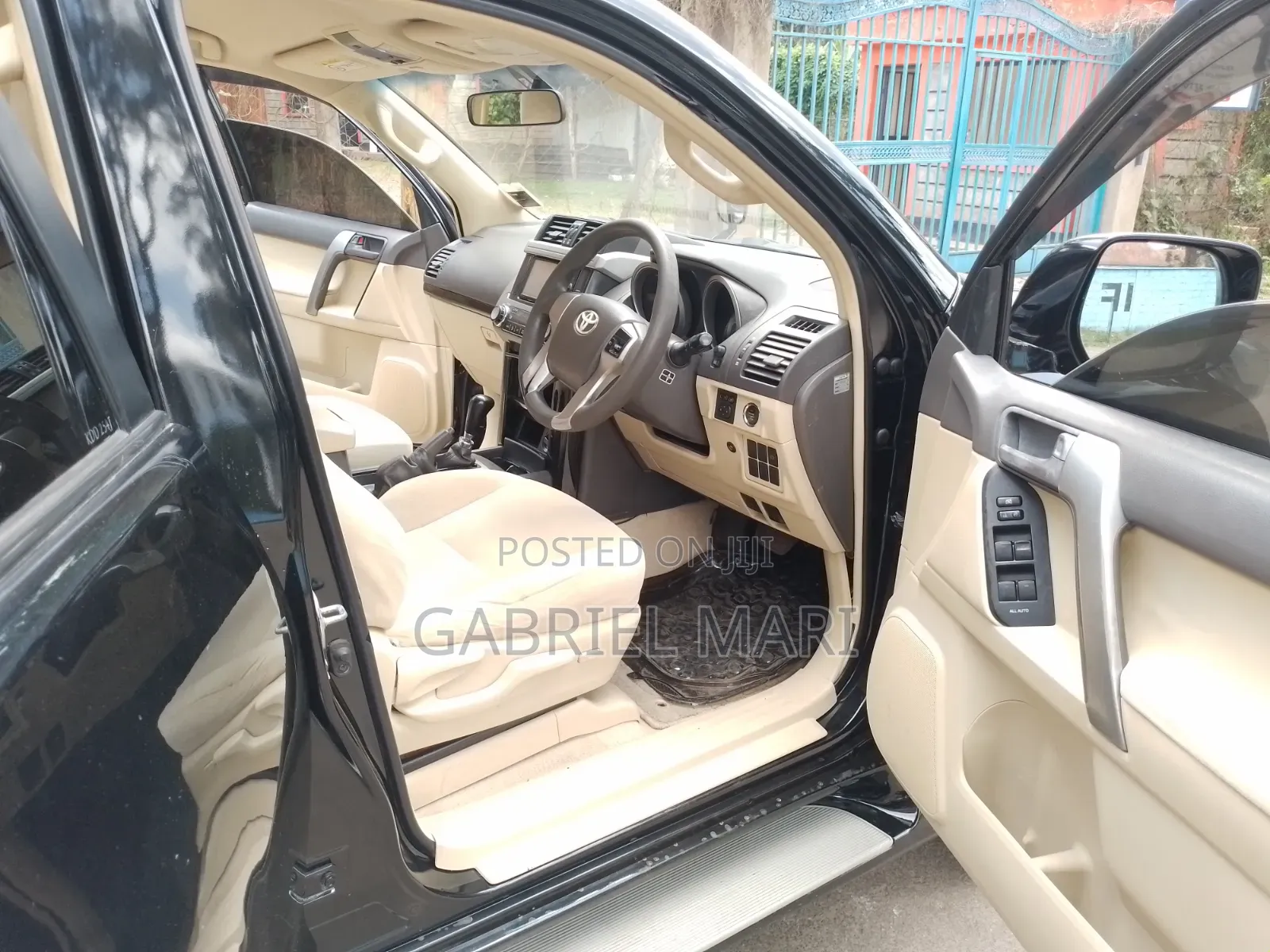 Toyota Land Cruiser Prado 2014 Black