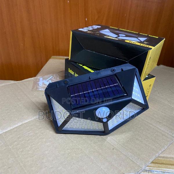 Bk100 Led Solar Wall Light – Automatic Dusk to Dawn Outdoor Lamp