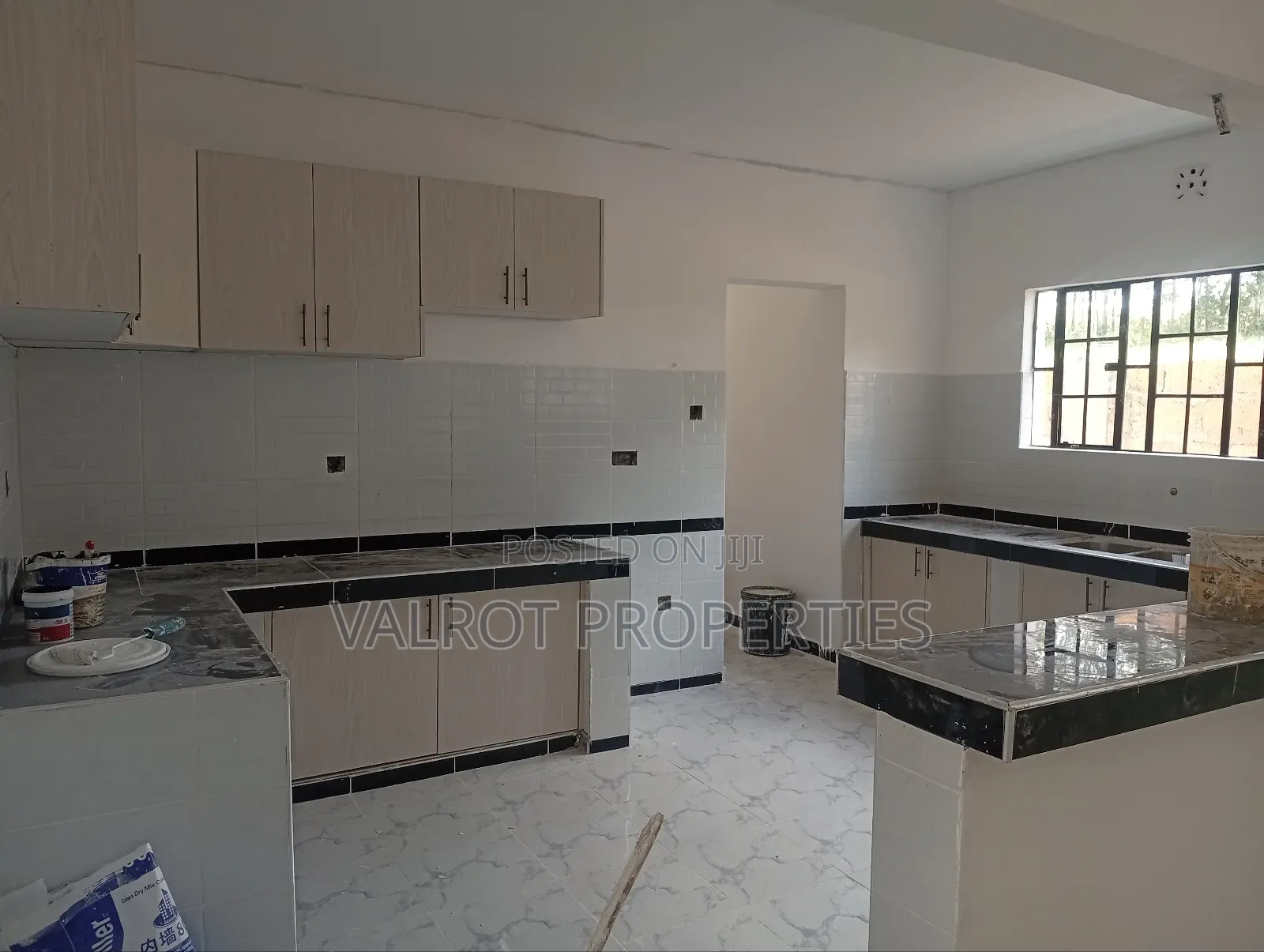 3bdrm Bungalow in Matasia for sale