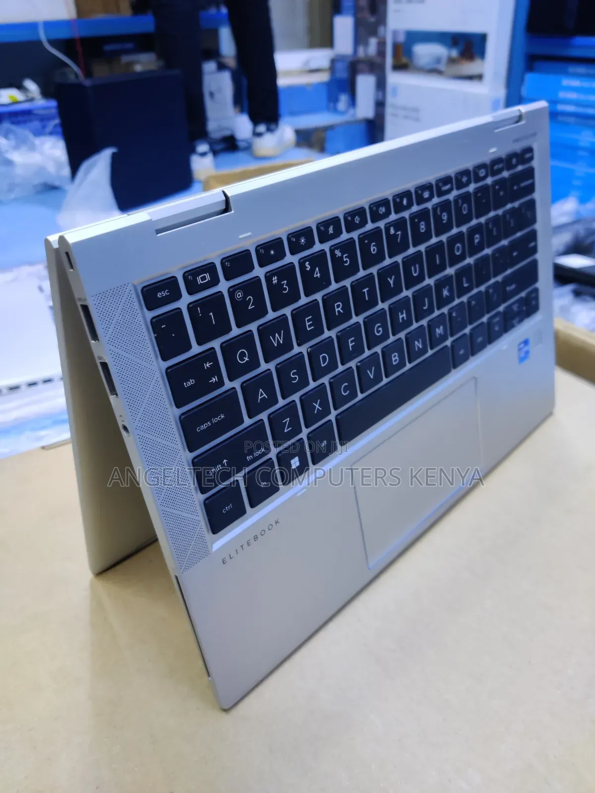 Laptop HP EliteBook 830 G8 16GB Intel Core i7 SSD 512GB