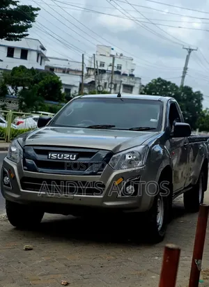 Isuzu D-MAX 2021 Brown
