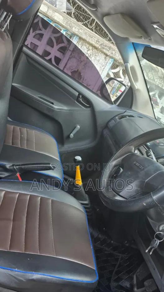 Isuzu D-MAX 2021 Brown - thumbnail 5