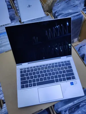 Laptop HP EliteBook 830 G8 16GB Intel Core i7 SSD 512GB