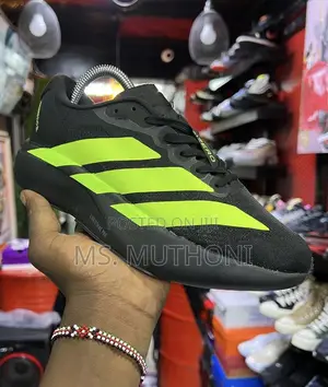 Adidas Racing / Marathon Sneakers