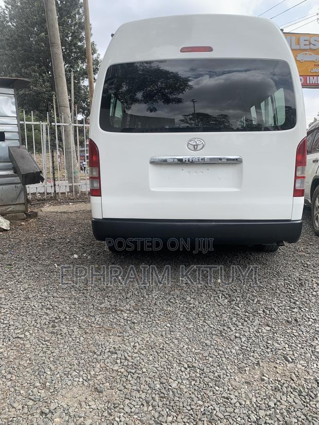 Toyota HiAce 2019 White - thumbnail 7