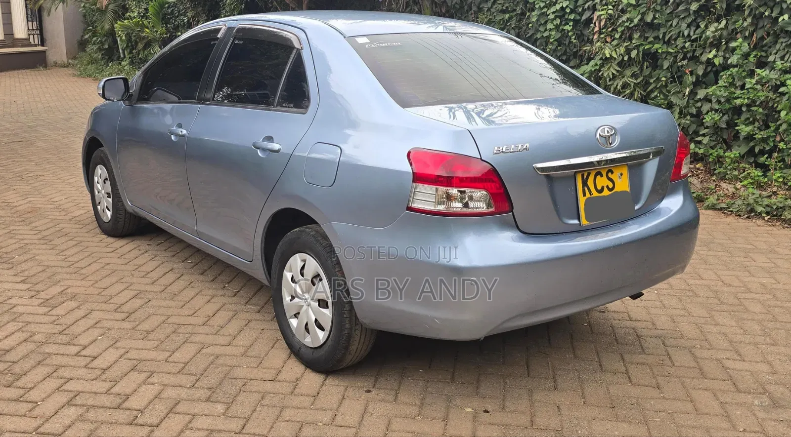 Toyota Belta 2012 Blue