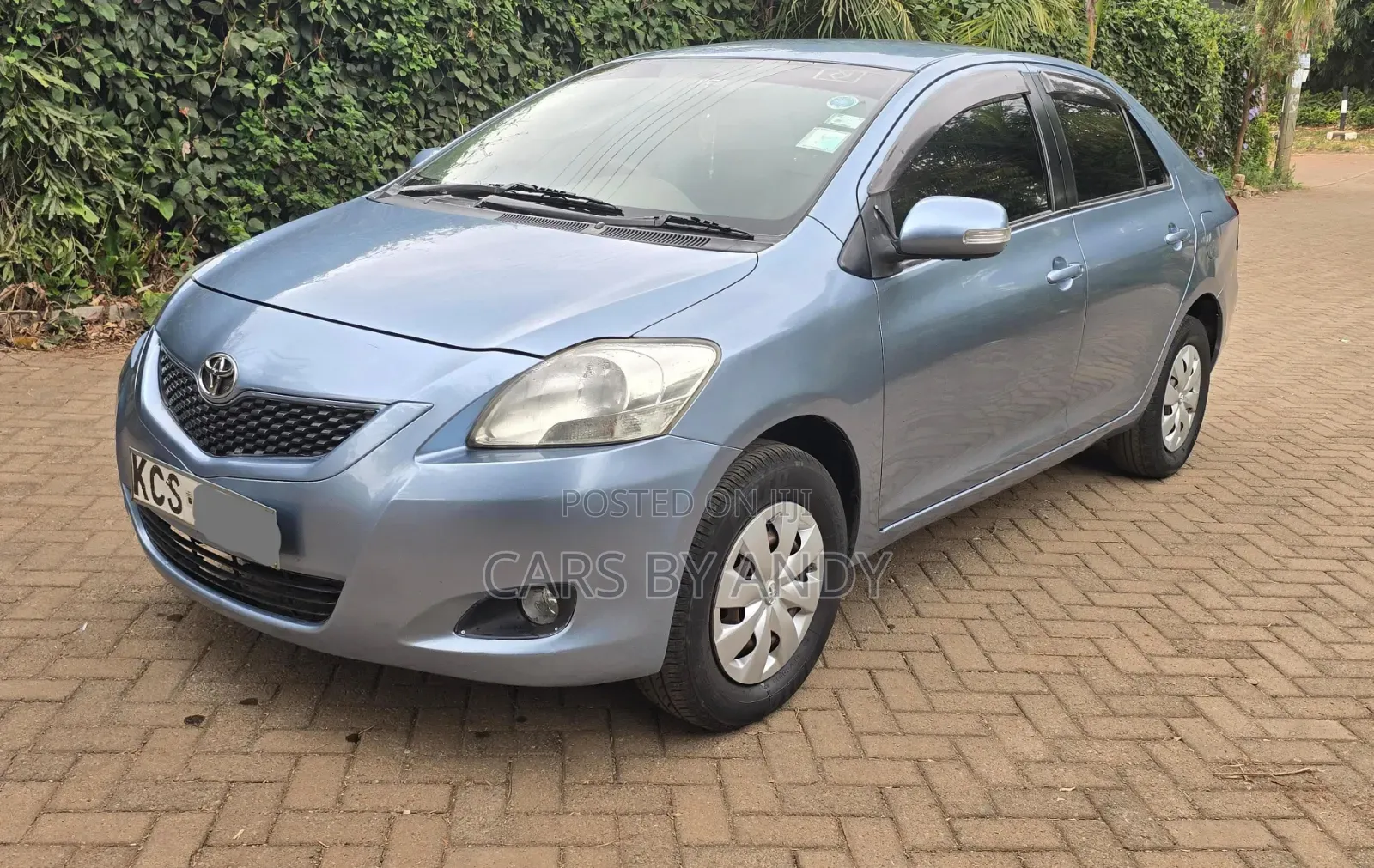 Toyota Belta 2012 Blue