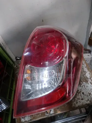 Toyota Ractiz Taillight