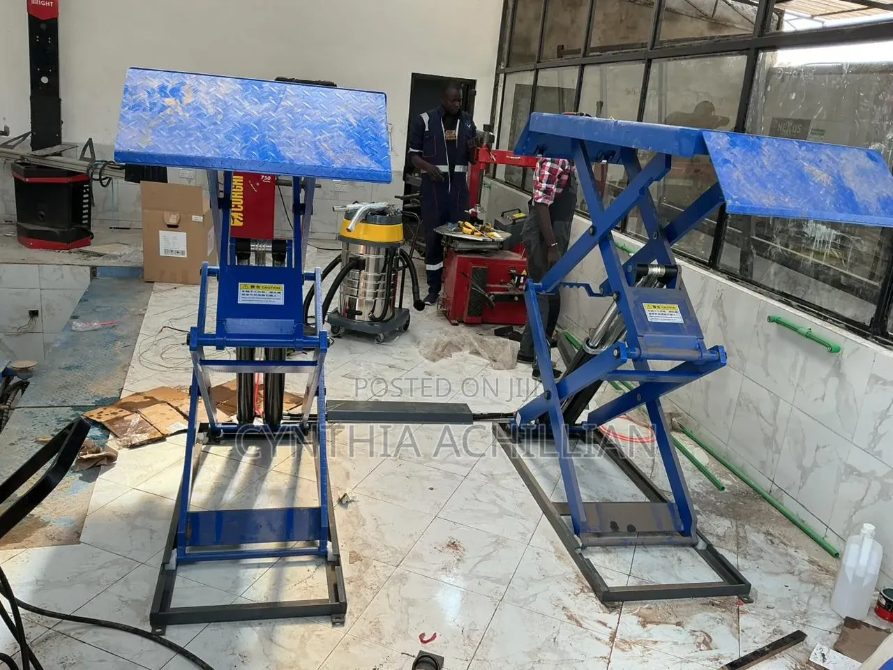Scissor Lift Machines