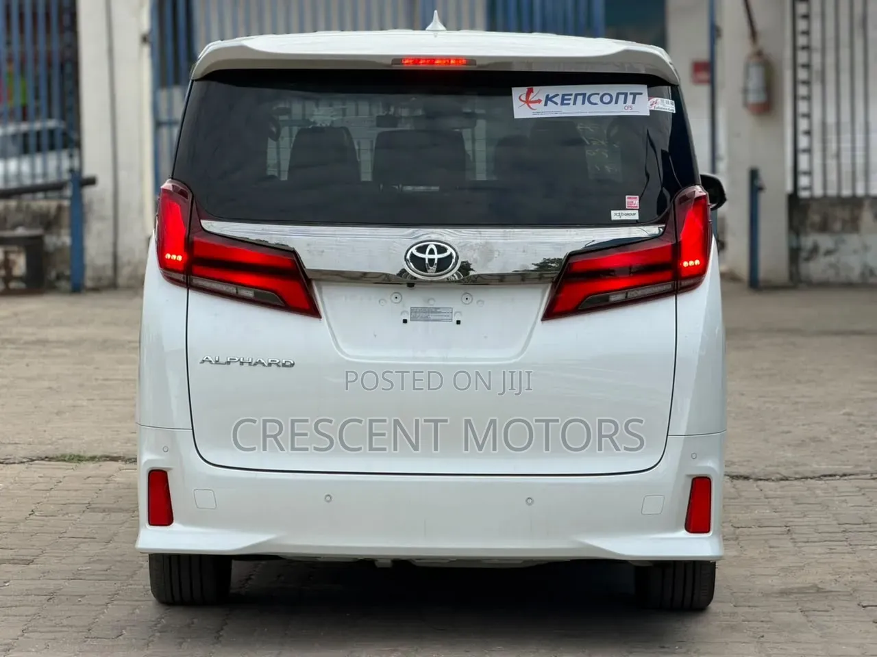 Toyota Alphard 2021 Pearl