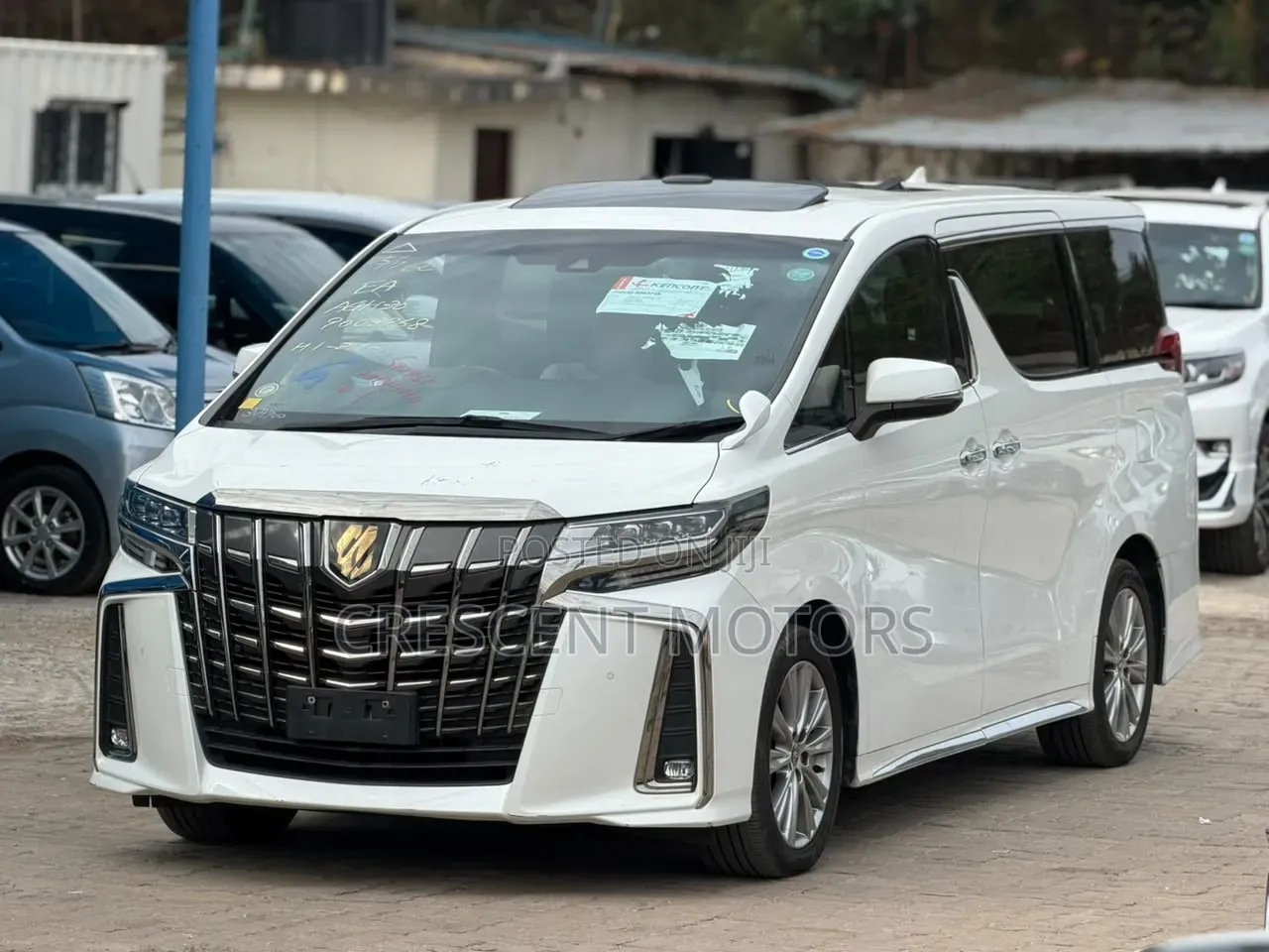Toyota Alphard 2021 Pearl