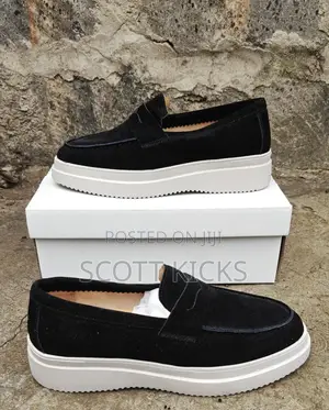 Loro Piana Summer Walk Bigsole