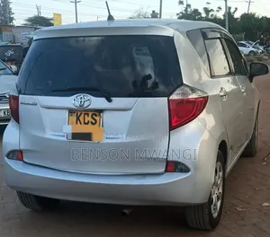 Toyota Ractis 2011 Silver