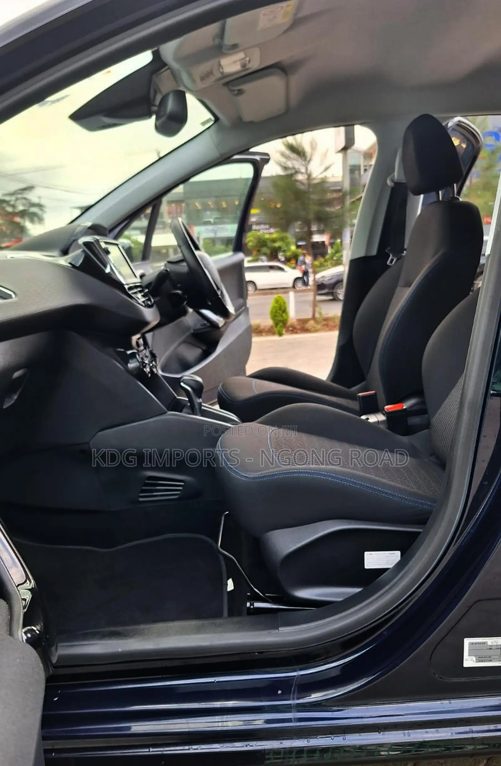 Peugeot 208 2019 Blue