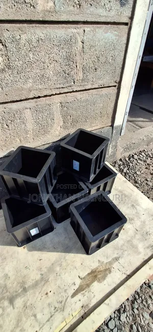 Plastic Concrete Cube Moulds – High Accuracy Testing