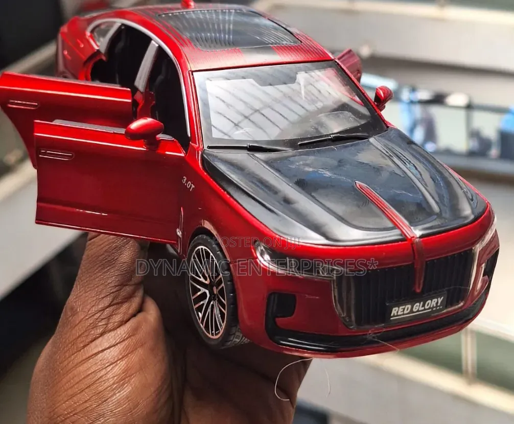 *Diecast Metal Model of a Mercedes-Maybach S600